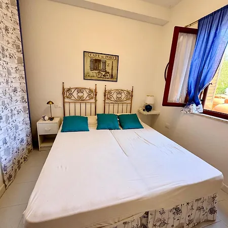 Casa Orchidea Монте Петросу